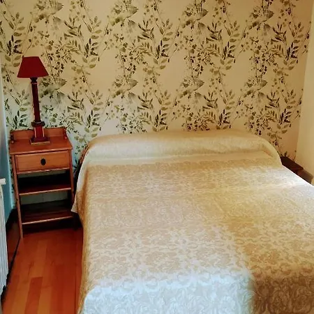 Casa Ferreira, Senda Del Oso Oviedo