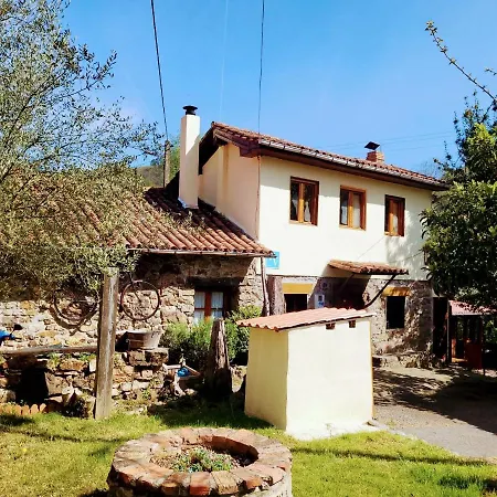 Casa Ferreira, Senda Del Oso * Oviedo